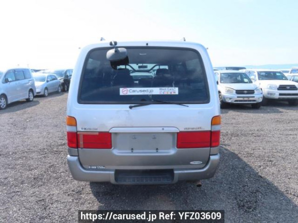 Used 2004 AT toyota hiace-van TRH112V Image[5]