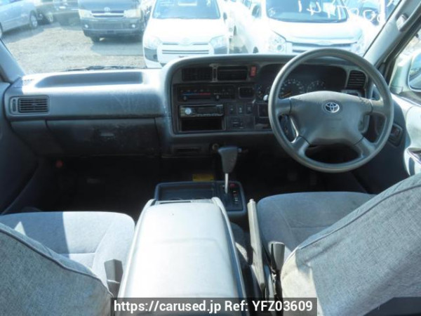 Used 2004 AT toyota hiace-van TRH112V Image[18]