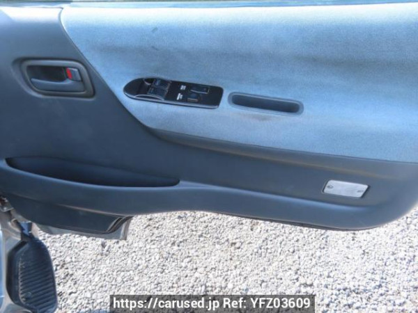 Used 2004 AT toyota hiace-van TRH112V Image[29]
