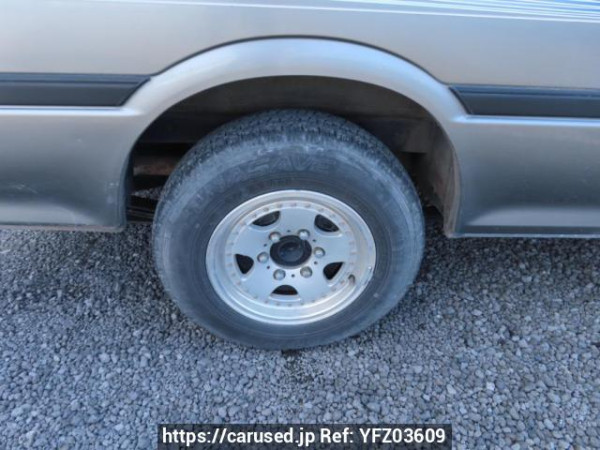 Used 2004 AT toyota hiace-van TRH112V Image[32]