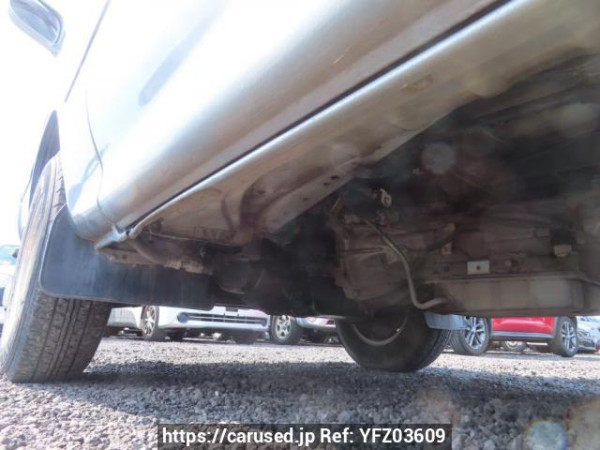 Used 2004 AT toyota hiace-van TRH112V Image[34]