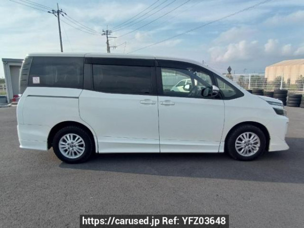 Used 2015 AT toyota voxy ZRR80G Image[7]
