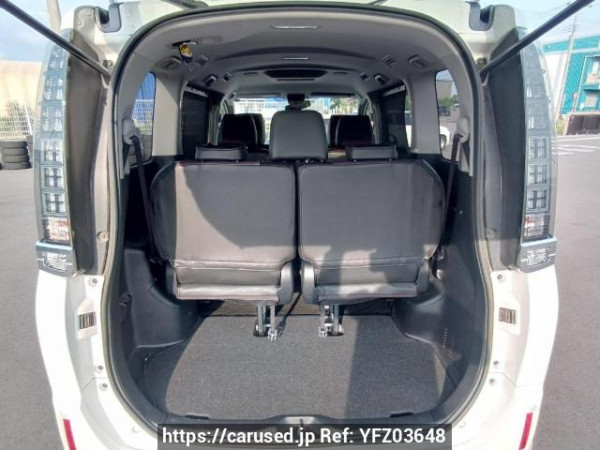 Used 2015 AT toyota voxy ZRR80G Image[8]