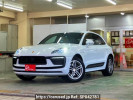 Porsche Macan J1NT