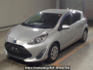 Toyota Aqua NHP10