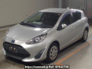 Toyota Aqua NHP10