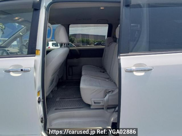 Used 2009 AT toyota noah ZRR70G Image[15]