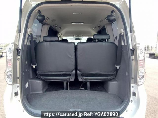 Used 2009 AT toyota voxy ZRR70W Image[8]
