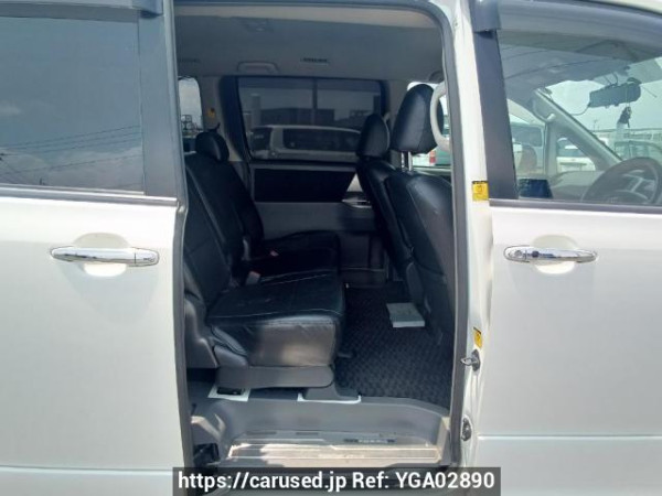 Used 2009 AT toyota voxy ZRR70W Image[14]