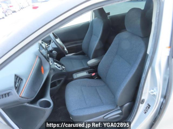 Used 2017 AT toyota sienta NHP170G Image[17]