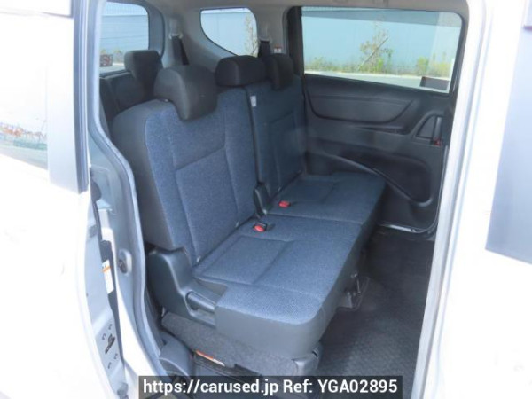 Used 2017 AT toyota sienta NHP170G Image[19]