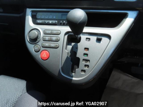 Used 2005 AT toyota wish ZNE10G Image[26]