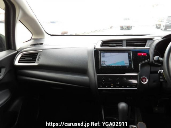 Used 2013 AT honda fit GK3 Image[18]