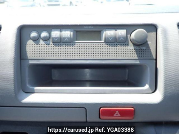 Used 2006 AT toyota hiace-van KDH205K Image[24]