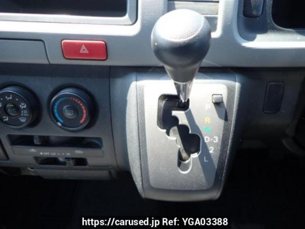 Used 2006 AT toyota hiace-van KDH205K Image[26]