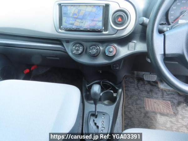 Used 2011 AT toyota vitz KSP130 Image[24]
