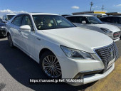 Toyota Crown Hybrid
