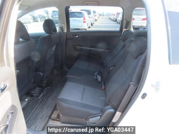 Used 2003 AT toyota wish ZNE10G Image[18]