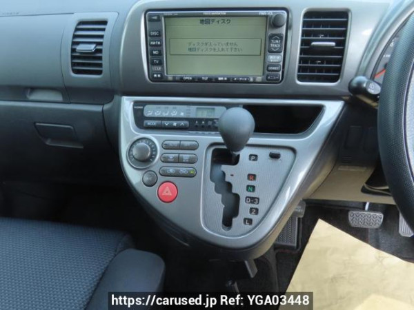 Used 2003 AT toyota wish ZNE10G Image[27]