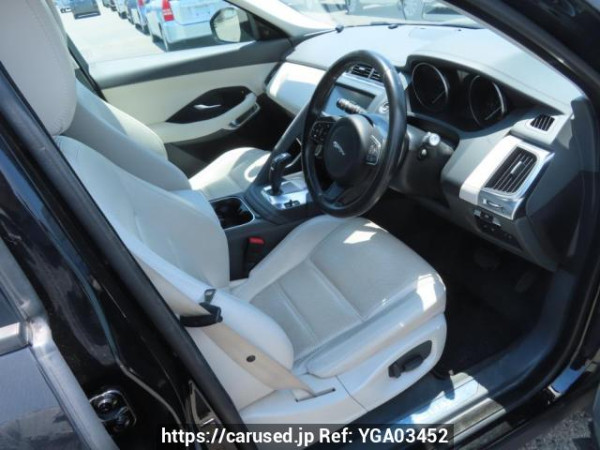 Used 2019 AT jaguar e-pace DF2NA Image[17]