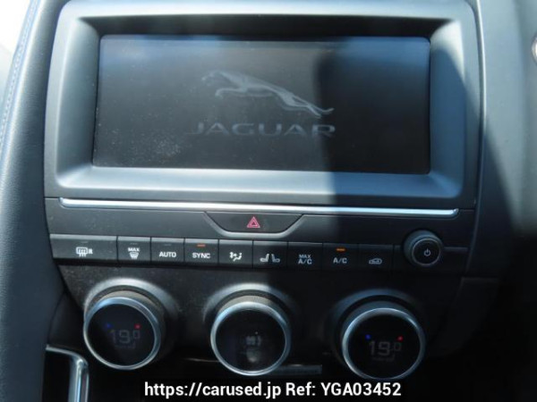 Used 2019 AT jaguar e-pace DF2NA Image[24]