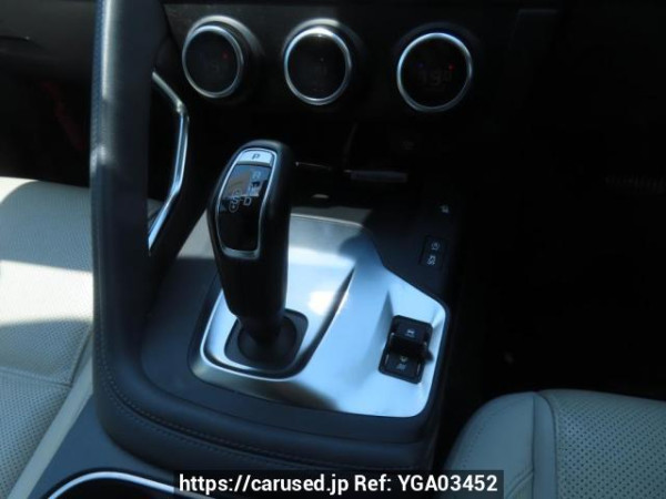 Used 2019 AT jaguar e-pace DF2NA Image[26]