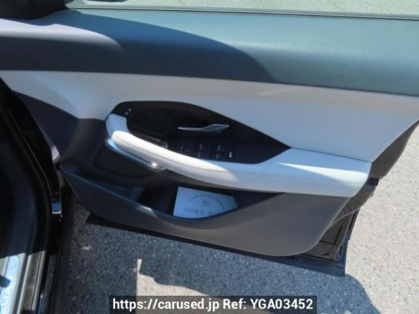 Used 2019 AT jaguar e-pace DF2NA Image[35]