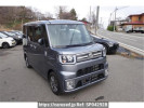 Toyota Pixis Mega LA710A