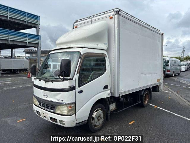 2004 Hino DUTRO XZU337M