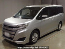 Toyota Noah ZWR80G