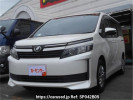 Toyota Voxy ZRR80G