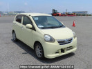Daihatsu Mira e:S LA300S