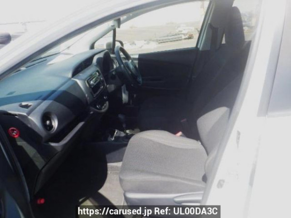 Used 2019 AT toyota vitz NHP130 Image[12]