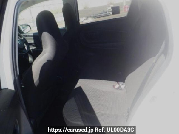 Used 2019 AT toyota vitz NHP130 Image[14]
