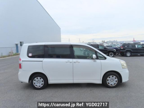 Used 2009 AT toyota noah ZRR70G Image[7]
