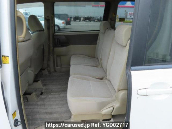 Used 2009 AT toyota noah ZRR70G Image[14]