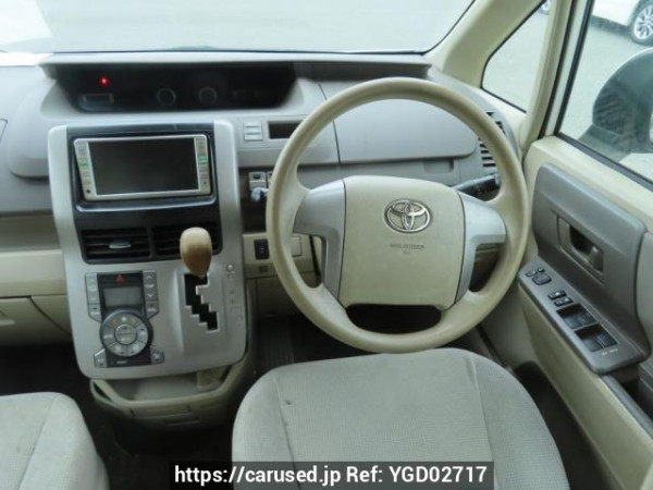 Used 2009 AT toyota noah ZRR70G Image[20]