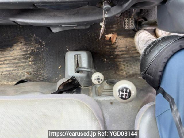 Used 2006 MT mazda bongo-van SK82M Image[12]