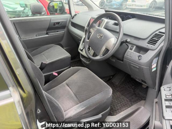 Used 2009 AT toyota noah ZRR70G Image[11]