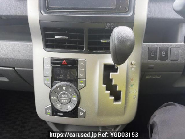 Used 2009 AT toyota noah ZRR70G Image[13]