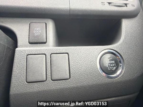 Used 2009 AT toyota noah ZRR70G Image[17]