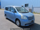 Toyota Noah ZRR70G
