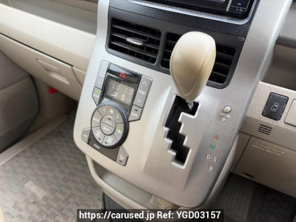 Used 2007 AT toyota noah ZRR70G Image[13]