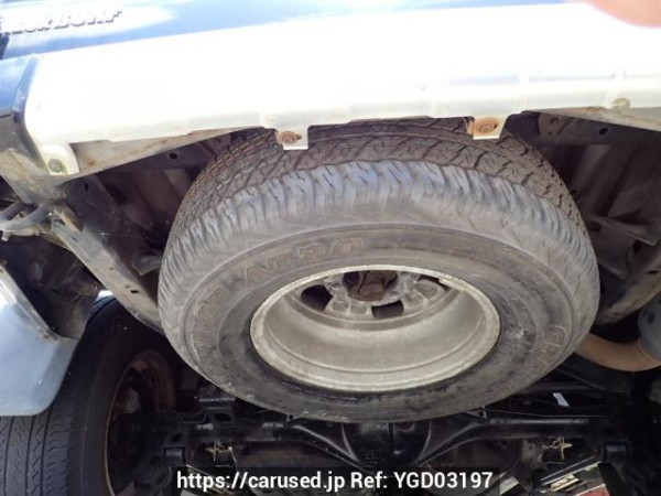 Used 2002 AT toyota hilux-surf RZN210W Image[40]