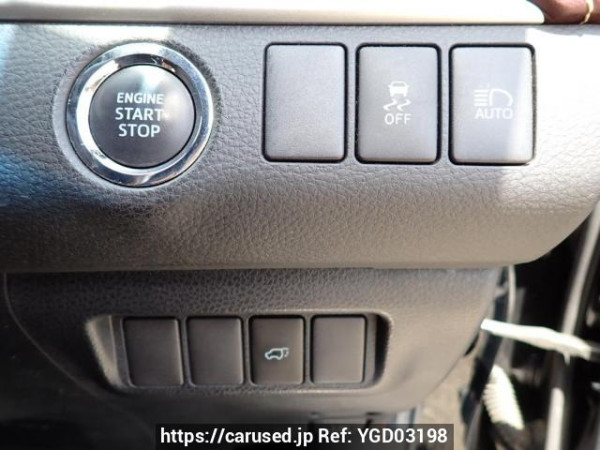 Used 2014 AT toyota harrier ZSU60W Image[25]