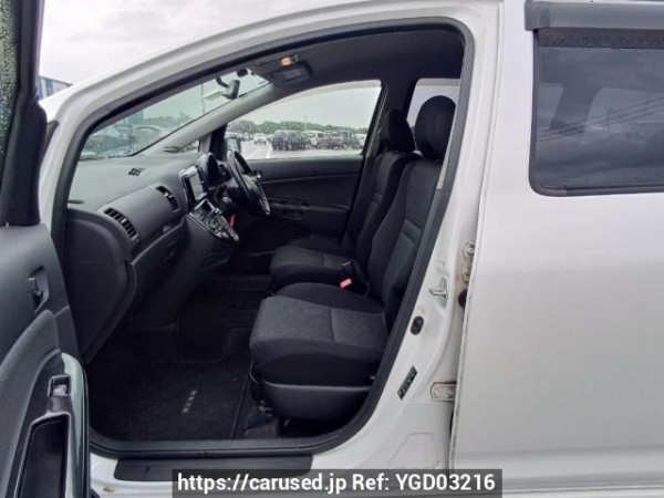 Used 2003 AT toyota wish ZNE10G Image[14]