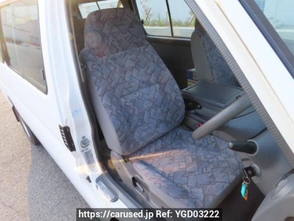 Used 2004 AT nissan caravan-bus DWMGE25 Image[13]