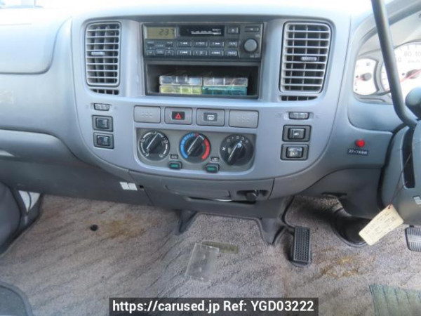 Used 2004 AT nissan caravan-bus DWMGE25 Image[22]