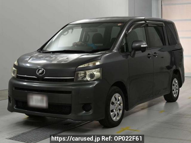 Buy Used 2011 Toyota Voxy ZRR70G (OP022F61) - Carused.jp