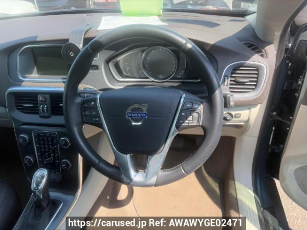 Used 2013 AT volvo v40 MB4164T Image[10]